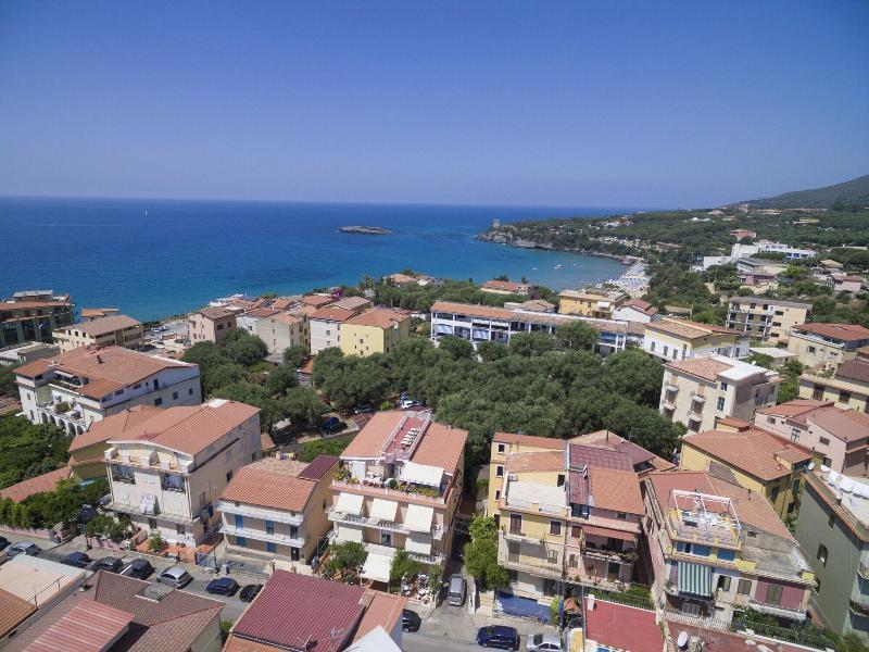 Delfino Hotel Marina di Camerota Ngoại thất bức ảnh