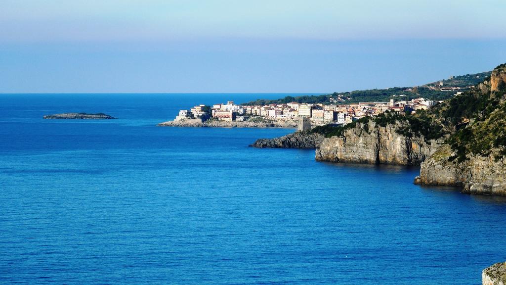 Delfino Hotel Marina di Camerota Ngoại thất bức ảnh